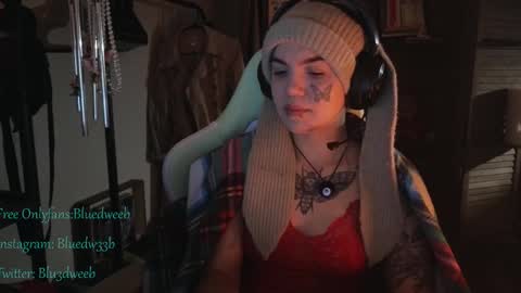 Blue online show from February 2025 07:06:01 AM