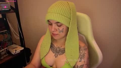 Blue online show from February 2026 04:31:02 AM