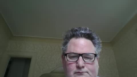 bluemoose70 online show from March 2026 04:50:02 PM