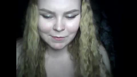 blushing_star online show from March 2025 06:44:02 PM