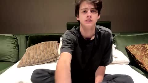 Snapshot of bluskyzz chatting on February 2025 05:55:02 PM BluSky online show from February 2025 05:55:02 PM