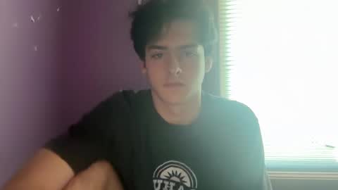 Snapshot of bluskyzz chatting on September 2025 07:35:01 PM BluSky online show from September 2025 07:35:01 PM