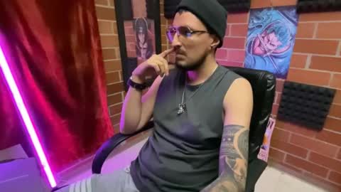 Snapshot of blworld25 chatting on December 2025 02:28:02 AM Blworld online show from December 2025 02:28:02 AM