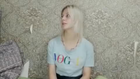 Snapshot of blythemotamedi chatting on December 2025 11:38:02 AM Alisa online show from December 2025 11:38:02 AM