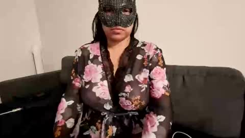 BlzSugar online show from November 2025 01:14:02 AM