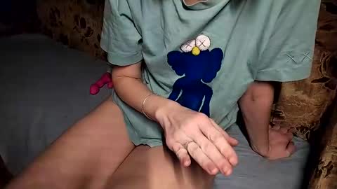 Liza and Max online show from December 2024 07:37:02 PM