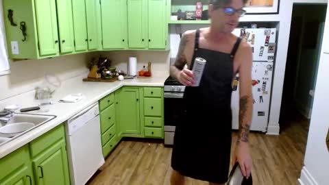 Snapshot of bnczuperzexy chatting on September 2025 04:57:02 AM ZuperZexyZounds online show from September 2025 04:57:02 AM