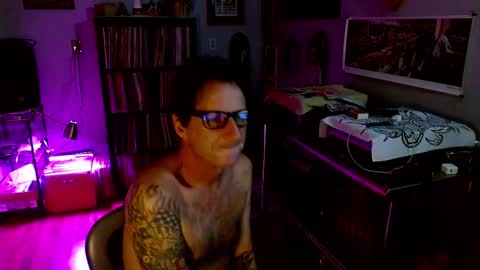 Snapshot of bnczuperzexy chatting on October 2025 07:38:02 AM ZuperZexyZounds online show from October 2025 07:38:02 AM