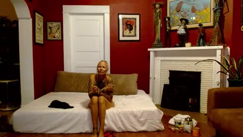 Snapshot of bnczuperzexy chatting on October 2025 02:31:02 AM ZuperZexyZounds online show from October 2025 02:31:02 AM