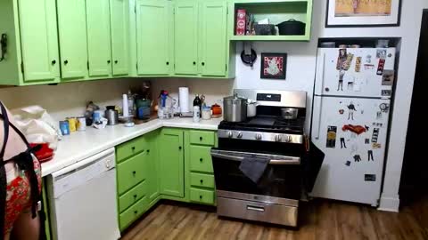 Snapshot of bnczuperzexy chatting on November 2025 02:21:01 AM ZuperZexyZounds online show from November 2025 02:21:01 AM