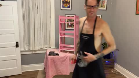 Snapshot of bnczuperzexy chatting on November 2025 06:24:02 AM ZuperZexyZounds online show from November 2025 06:24:02 AM