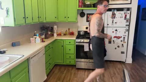 Snapshot of bnczuperzexy chatting on November 2025 09:59:01 PM ZuperZexyZounds online show from November 2025 09:59:01 PM