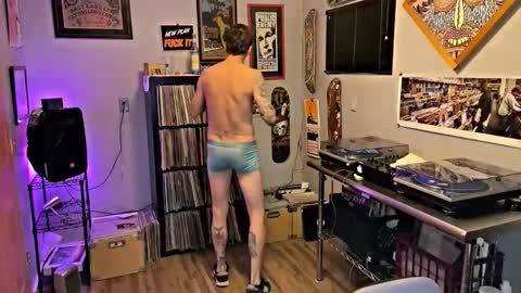 ZuperZexyZounds online show from February 2026 07:51:02 AM