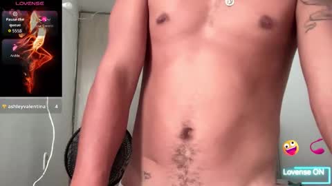 Snapshot of bob_pettersonn chatting on November 2025 05:36:02 PM Bob INDEPENDENT MODEL online show from November 2025 05:36:02 PM