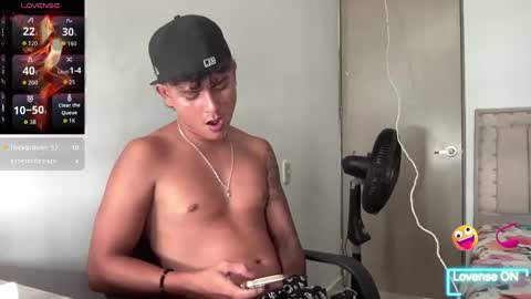 Snapshot of bob_pettersonn chatting on November 2025 05:00:02 PM Bob INDEPENDENT MODEL online show from November 2025 05:00:02 PM