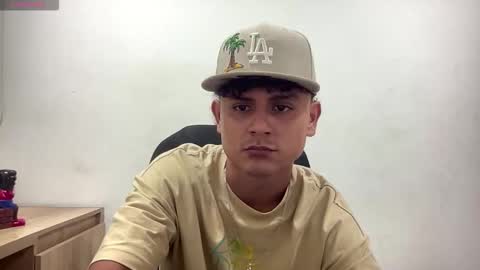 Snapshot of bob_pettersonn chatting on February 2026 11:56:01 PM Bob INDEPENDENT MODEL online show from February 2026 11:56:01 PM