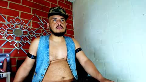 bobby_kbrera online show from November 2025 05:52:01 PM