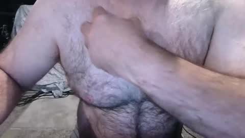 Snapshot of bobbyhill27b chatting on November 2025 04:36:01 PM BobbyHill27b online show from November 2025 04:36:01 PM