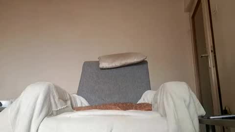 Snapshot of bobbytoyyboy chatting on December 2024 08:51:02 AM bobbytoyyboy online show from December 2024 08:51:02 AM