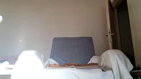 Snapshot of bobbytoyyboy chatting on December 2024 10:06:02 AM bobbytoyyboy online show from December 2024 10:06:02 AM