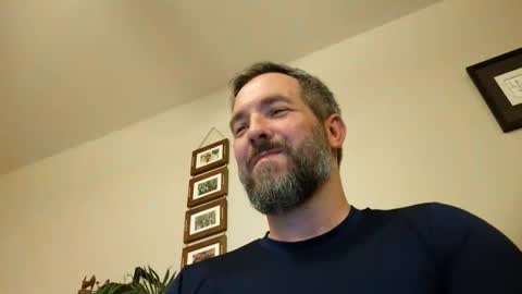 Snapshot of bobchmw chatting on May 2026 02:29:02 AM Bobchmw online show from May 2026 02:29:02 AM