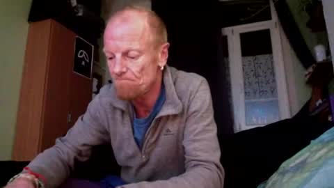 bobyouyouyou online show from October 2025 01:53:02 AM