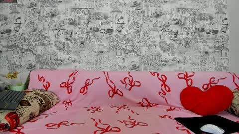 bodyana     GIRLS SOLO ACCOUNT  cutie yana online show from April 2026 11:15:02 AM