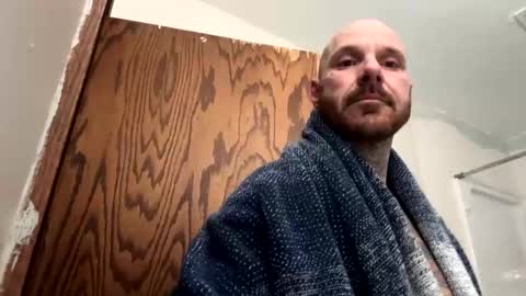 Snapshot of bodyart85_19 chatting on January 2025 05:06:01 PM Bodyart85 19 online show from January 2025 05:06:01 PM