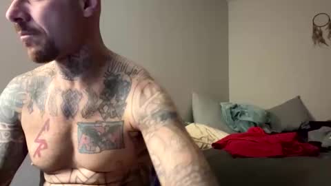 Snapshot of bodyart85_19 chatting on March 2025 10:19:01 AM Bodyart85 19 online show from March 2025 10:19:01 AM