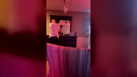 Sailorartemis online show from April 2026 07:19:02 PM