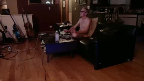 Snapshot of bohunkmn chatting on January 2025 05:03:02 AM BohunkMN online show from January 2025 05:03:02 AM