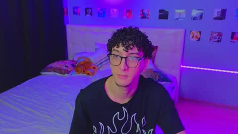 ALEXPVT IS OPEN online show from February 2025 01:02:01 AM