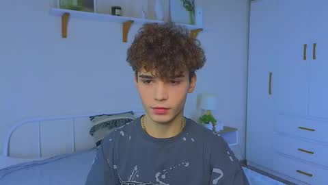 ALEXPVT IS OPEN online show from November 2025 10:37:01 AM