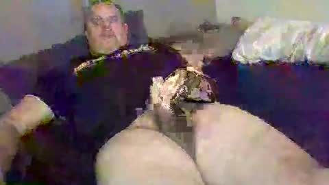 Snapshot of boidady chatting on November 2025 02:16:01 PM emilio online show from November 2025 02:16:01 PM