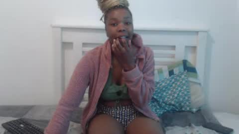 boitylips online show from July 2026 10:39:01 AM
