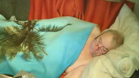 Snapshot of bomber59potsdam chatting on December 2024 09:17:01 PM Bomber59potsdam online show from December 2024 09:17:01 PM