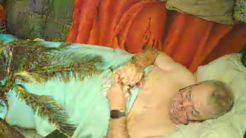 Snapshot of bomber59potsdam chatting on January 2025 11:04:02 PM Bomber59potsdam online show from January 2025 11:04:02 PM