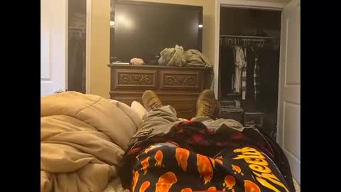 Snapshot of bombinshaman chatting on December 2024 07:53:02 PM bombinshaman online show from December 2024 07:53:02 PM