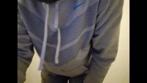 Snapshot of bombinshaman chatting on February 2025 06:09:01 PM bombinshaman online show from February 2025 06:09:01 PM