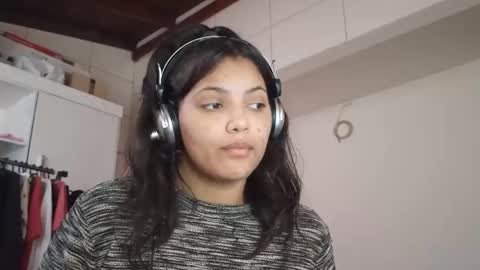 Snapshot of bombomepimenta chatting on October 2025 04:18:02 PM bombomepimenta online show from October 2025 04:18:02 PM