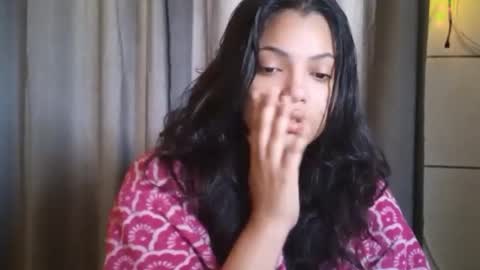 Snapshot of bombomepimenta chatting on November 2025 09:19:02 AM bombomepimenta online show from November 2025 09:19:02 AM