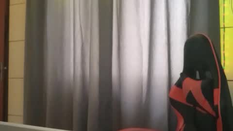 Snapshot of bombomepimenta chatting on November 2025 09:11:01 AM bombomepimenta online show from November 2025 09:11:01 AM