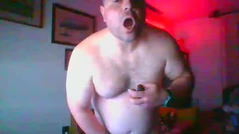 Snapshot of bondsuckslut chatting on February 2025 12:52:02 AM borntosuck online show from February 2025 12:52:02 AM