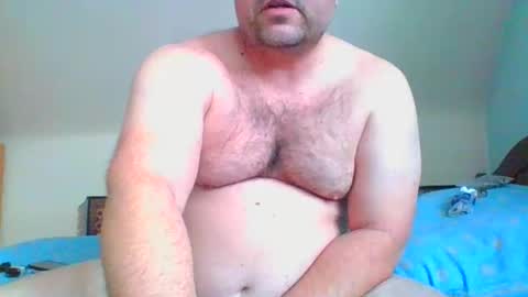 Snapshot of bondsuckslut chatting on February 2026 12:06:01 PM borntosuck online show from February 2026 12:06:01 PM