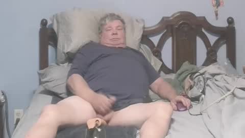 boner1961 online show from November 2025 01:04:01 PM