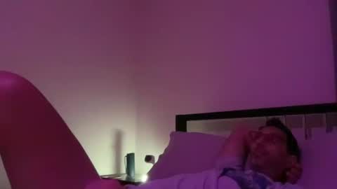 Janessa and Alex online show from October 2025 03:05:02 AM