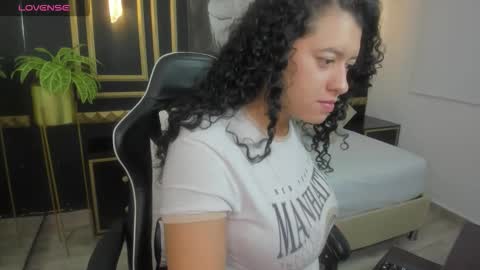 Snapshot of bonnie68_ chatting on November 2025 01:32:01 PM bonnie68_ online show from November 2025 01:32:01 PM