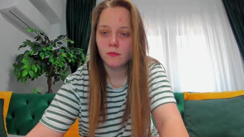 Snapshot of bonnie77777 chatting on March 2025 10:49:01 AM Bonnie online show from March 2025 10:49:01 AM
