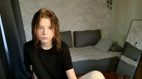 Snapshot of bonnie_and_c1yde chatting on May 2026 05:01:02 AM Jessy Mark online show from May 2026 05:01:02 AM