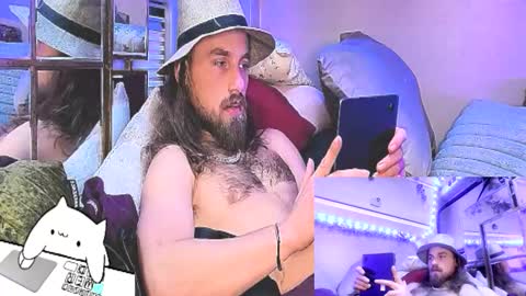 Bonnie and Clyde online show from November 2025 09:09:01 AM